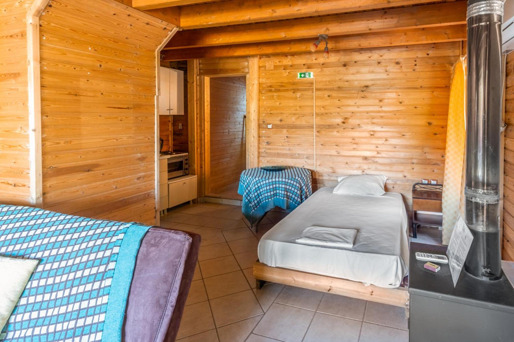 Zeus-Village Οικισμός Φινλανδικών Chalet Με Πισίνες & Γυμναστήριο Molos  المظهر الخارجي الصورة