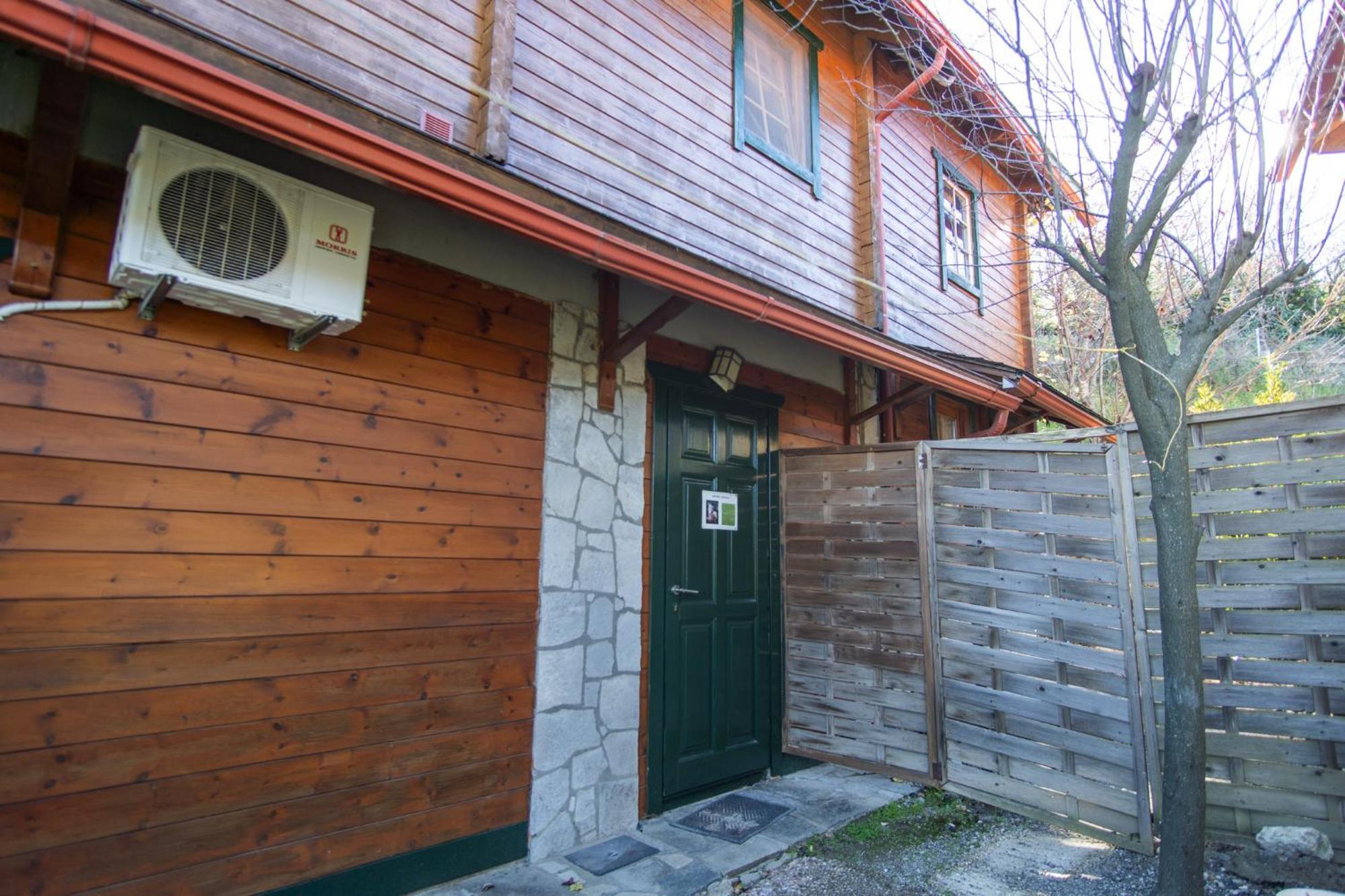 Zeus-Village Οικισμός Φινλανδικών Chalet Με Πισίνες & Γυμναστήριο Molos  المظهر الخارجي الصورة