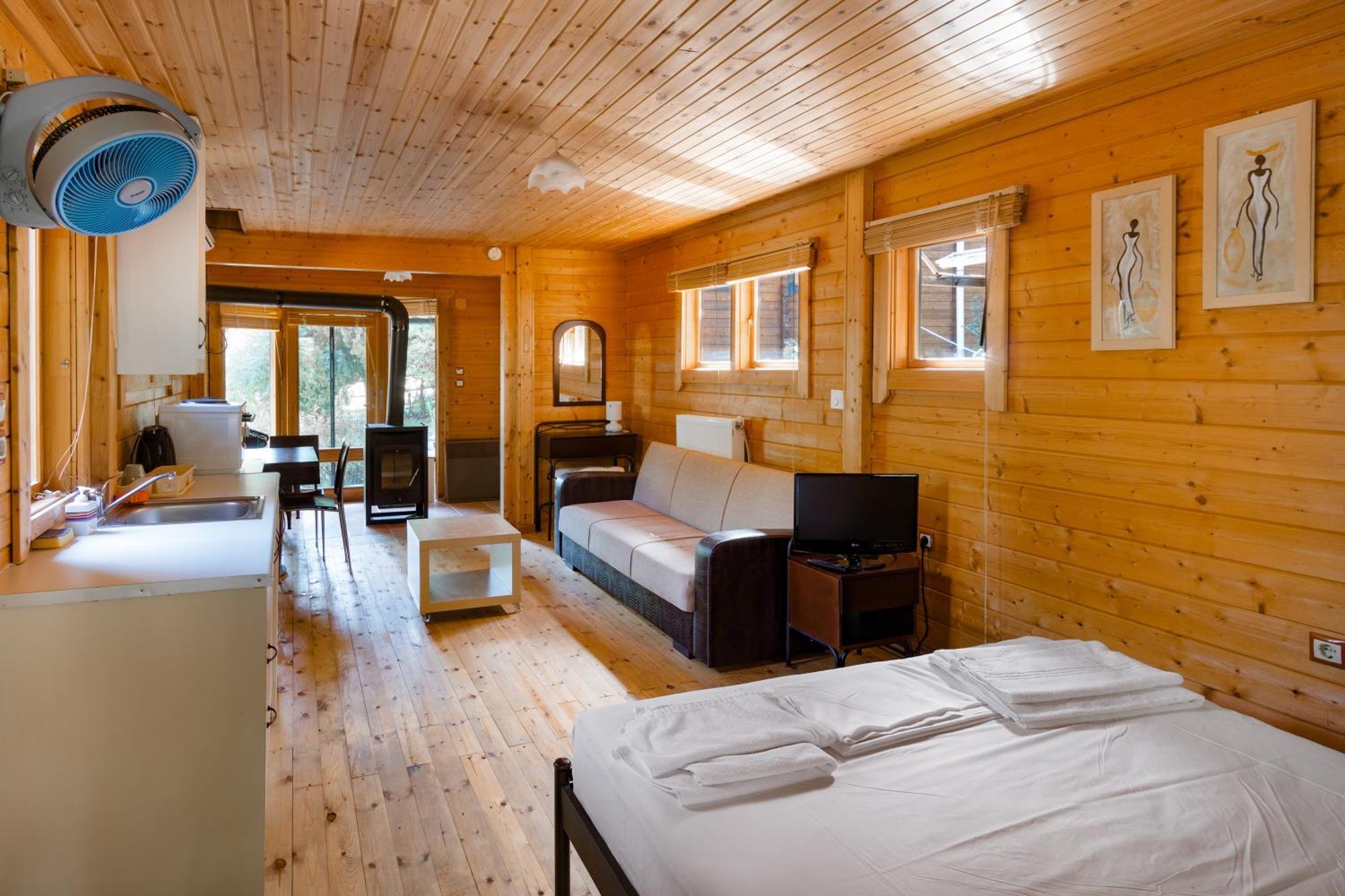 Zeus-Village Οικισμός Φινλανδικών Chalet Με Πισίνες & Γυμναστήριο Molos  المظهر الخارجي الصورة